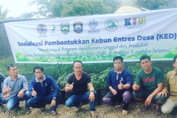 Jejak Bumi Indonesia Kabupaten OKU bentuk kebun entres