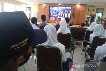 Kejari Garut edukasi puluhan pelajar SMP tentang hukum