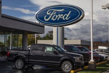 Penjualan Ford di AS turun sedikit di tahun 2022