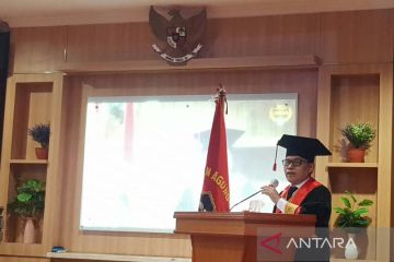 Sekjen MPR dikukuhkan jadi profesor kehormatan Unissula Semarang