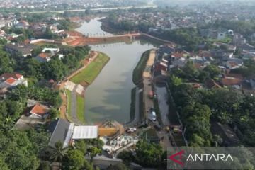 Anies sebut Jakarta punya parkir limpahan sungai berbasis alam