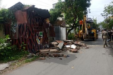 Pemkot Medan bongkar 65 pos di atas drainase untuk cegah banjir