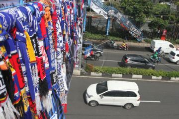 Aksi Gantung Syal Aremania