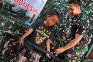 PAMERAN ALUTSISTA KOREM 143 HALUOLEO