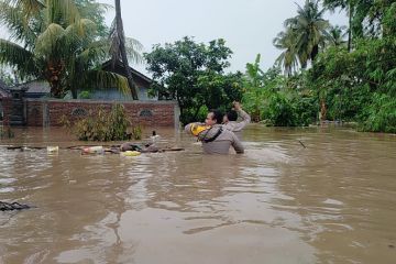 BNPB: Tingkatkan siagaan hadapi banjir lebih buruk di Sumbawa