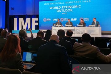 IMF proyeksikan perlambatan ekonomi global terjadi hingga 2023