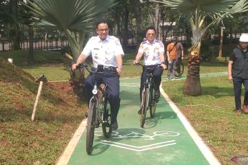 Anies buka jalur sepeda di Taman Semanggi