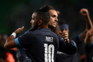 Sembilan pemain Sportingmenyerah 0-2 kepada Marseille