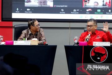 Hasto: Paparan Mahfud soal reformasi hukum bekal visi capres-cawapres