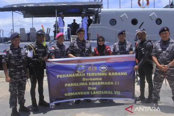 Pangkoarmada II harapkan terumbu karang di Kupang tumbuh kembali