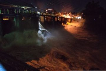 Bendung Katulampa Bogor siaga 3 banjir Jakarta