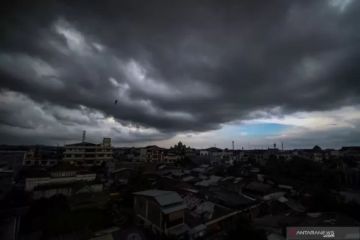BPBD Kota Madiun minta warga waspadai cuaca ekstrem awal musim hujan