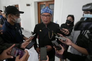 Ridwan Kamil ajak masyarakat kasih usulan nama kereta cepat