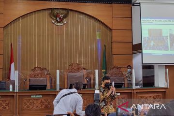 Tim kuasa hukum Sambo dan Putri menyampaikan nota keberatan