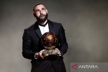 Karim Benzema raih Ballon d'Or 2022