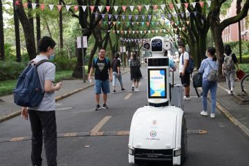 Akademisi muda Jepang pindah ke China demi peluang yang lebih baik