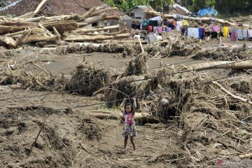 Penanganan dampak banjir bandang di Jembrana