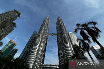 Berkelana arungi warna dan cahaya di Kuala Lumpur