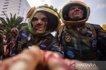 Horor Zombie Walk di Meksiko