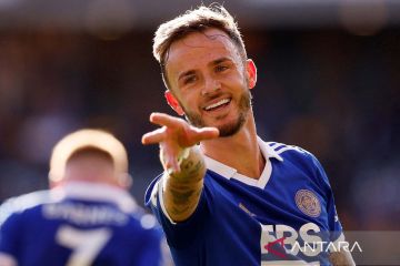 Leicester City menang besar 4-0 saat tandang ke markas Wolverhampton Wanderers