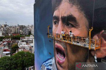 Mural raksasa terbaru Maradona di Buenos Aires