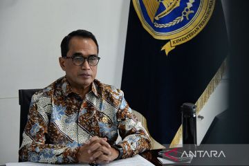 Menhub minta bongkar muat pelabuhan dikelola profesional