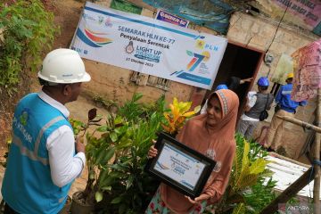 LISTRIK GRATIS DI HARI LISTRIK NASIONAL