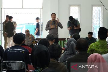 Polresta Bandung adakan Jumat Curhat untuk dengarkan keluhan warga