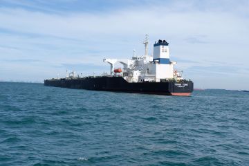 KSOP Karimun survei bawah air untuk evakuasi kapal tanker di Batam