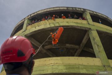 Simulasi penanganan bencana di Palu