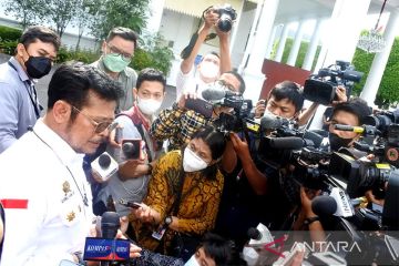 Presiden perintahkan Menteri Pertanian cek data stok beras