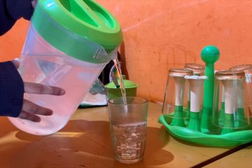 Air minum terkontaminasi tinja, ahli ungkap hal yang harus dilakukan