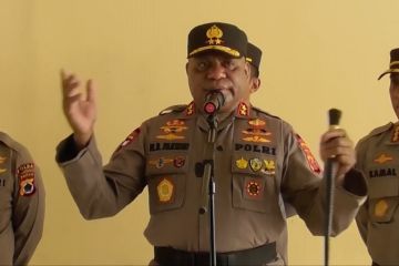 Kapolda Papua ingatkan anggotanya tidak usah pamer hidup mewah