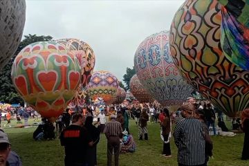 Festival balon udara raksasa meriahkan Hari Sumpah Pemuda