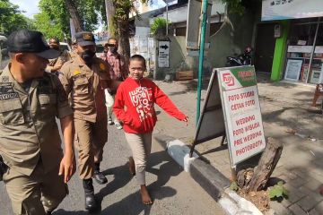 Larangan memberi uang kepada PGOT di jalan diberlakukan di Semarang