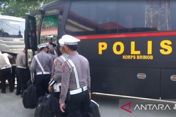 Personel Ditlantas Polda Sultra BKO Polda Bali mengamankan KTT G20