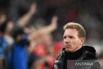 Pelatih Bayern lolos dari skors tapi kena denda karena hujat wasit