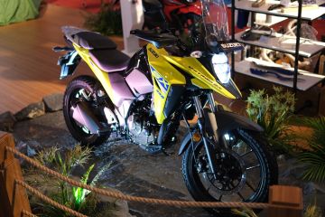 Suzuki V-Strom SX 250 tampil perdana di IMOS 2022