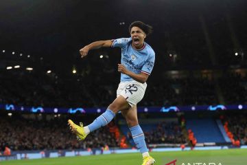 Pep Guardiola sanjung kinerja pemain muda Man City Rico Lewis