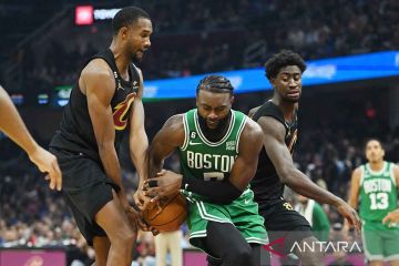 Celtics menang atas 76ers meski Brown harus cedera