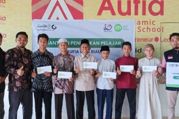 Bantuan kemanusiaan disalurkan IZI-Yayasan Cendekia bagi dhuafa Riau