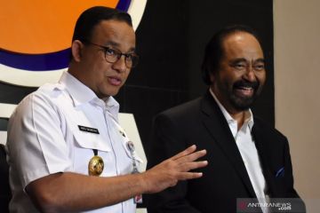 Anies Baswedan diterima secara adat Melayu di Istana Maimun