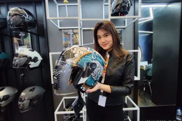 RSV kenalkan helm "Windtail" di IMOS 2022