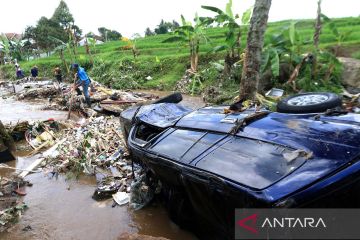 Dampak bencana banjir di Banyuwangi