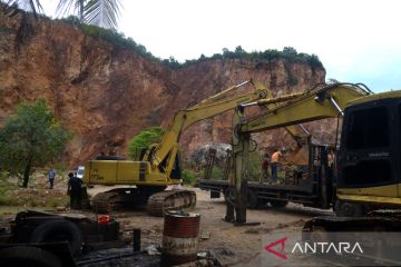 Polisi amankan eskavator tambang ilegal di Aceh Besar