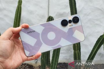 Infinix incar posisi tiga besar merek ponsel di Indonesia