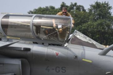 Flypass Pesawat Tempur Rafale