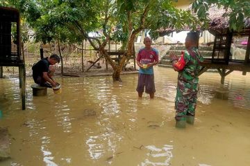 Tiga rumah rusak akibat dihantam banjir di Aceh Timur