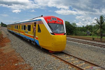 Uji coba operasional kereta api pertama di Sulawesi Selatan