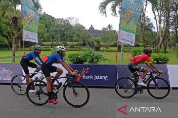 Ribuan pesepeda ikuti tour de Borobudur 2022